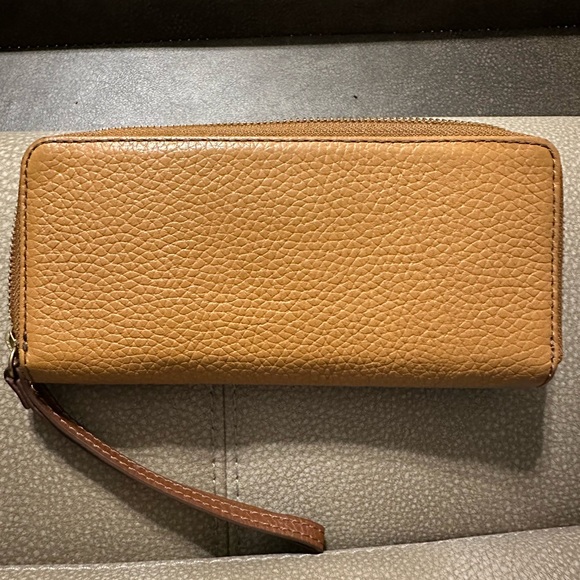 Fossil Leather Multi-Colored Wallet - Picture 7 of 7